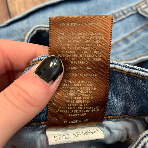 Kut from the Kloth Catherine Slim Boyfriend Jeans - Picture 5 of 7